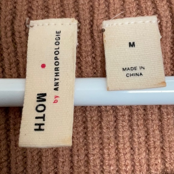 Moth by Anthropologie Rapsail Off-the-Shoulder Boatneck sweater. Size M. - Picture 4 of 5